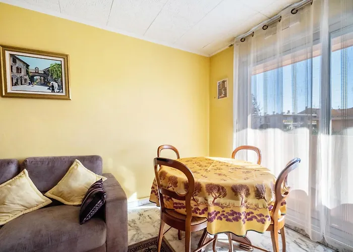 Apartment Un Jardin En Nice