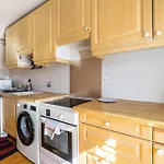 Un Jardin En Apartment