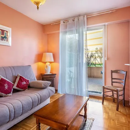 Apartment Un Jardin En